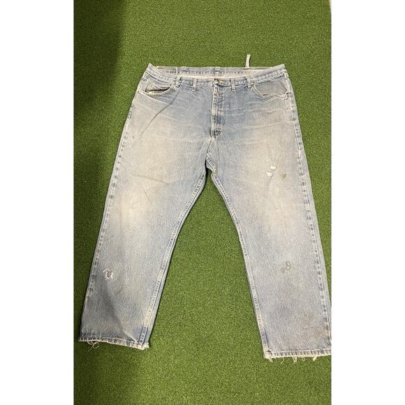 Vintage Wrangler 44x30 Relaxed Fit Blue Jeans Classic Denim Work Pants - Picture 1 of 12